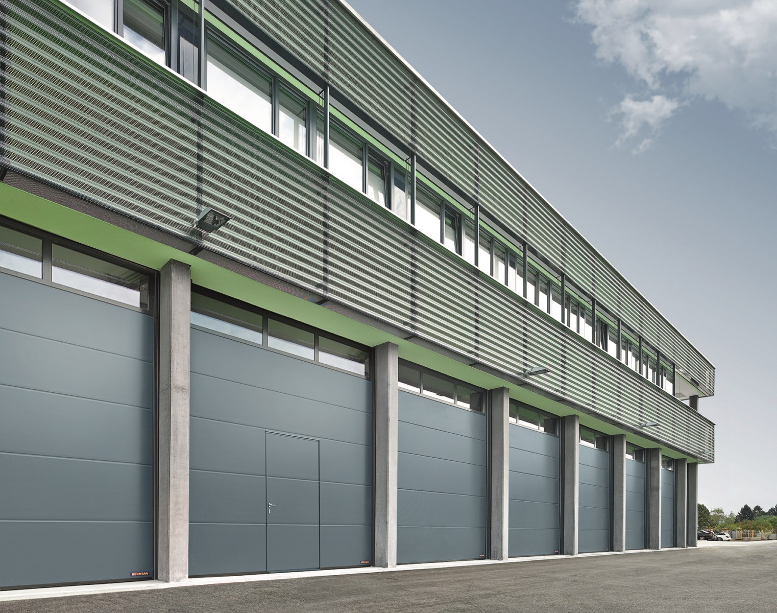 porte sectionnelle bordeaux